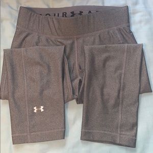 Under armor grey cropped leggings